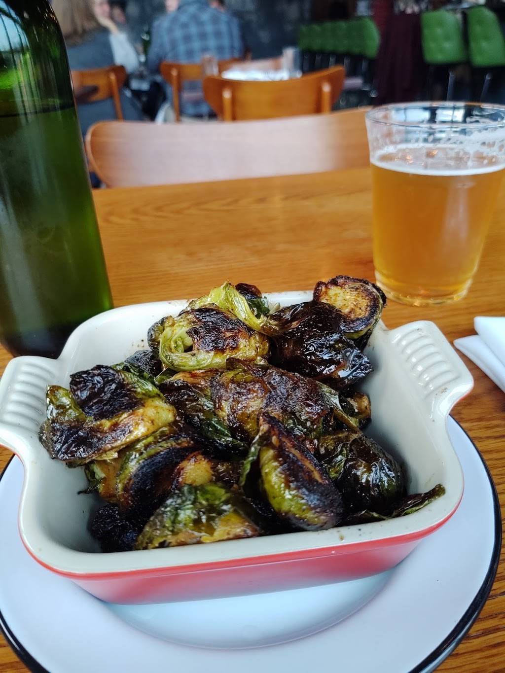 Southern Grit | restaurant | 126 S Central St, Knoxville, TN 37902, USA | 8652404275 OR +1 865-240-4275