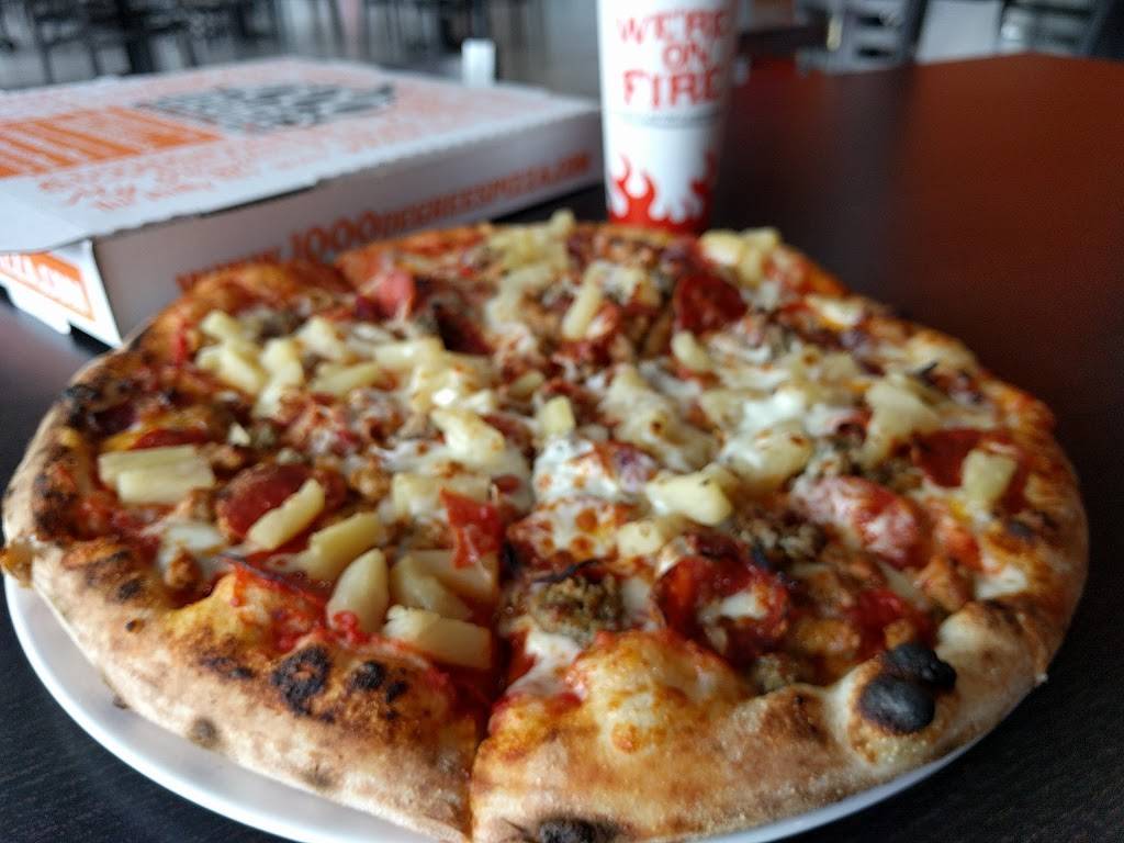 1000 Degrees Pizza Salad Wings | restaurant | 3400 Columbia Pike, Arlington, VA 22204, USA | 7039209000 OR +1 703-920-9000