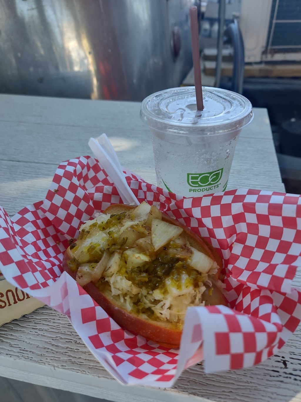 Wild Bills Beach Dogs | restaurant | 2235 E County Hwy 30A, Santa Rosa Beach, FL 32459, USA | 8502310802 OR +1 850-231-0802