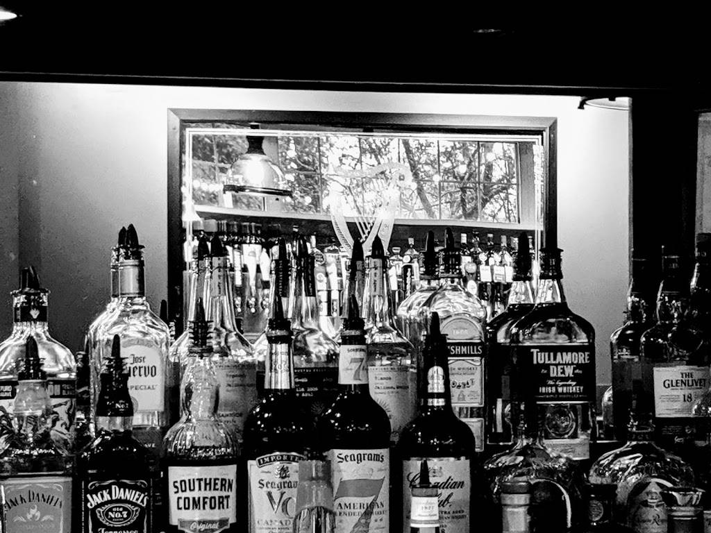 Murphy’s Law Irish Pub | restaurant | 759 S Main St, Canandaigua, NY 14424, USA | 5854126414 OR +1 585-412-6414