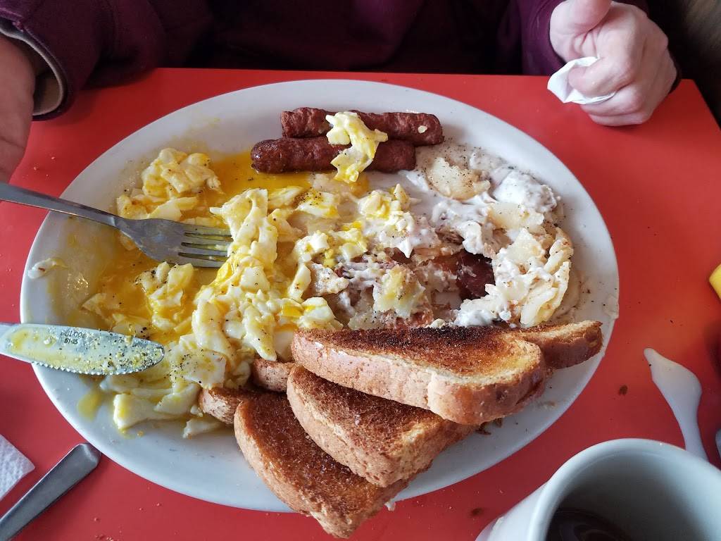 Friendlys | restaurant | 2115 Main St, Elwood, IN 46036, USA | 7655525333 OR +1 765-552-5333