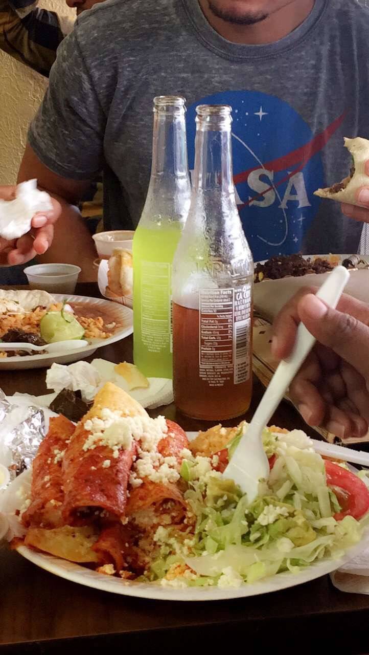 Tortilleria La Nueva | restaurant | 1003 Fox Ave #110, Lewisville, TX 75067, USA | 4694644602 OR +1 469-464-4602