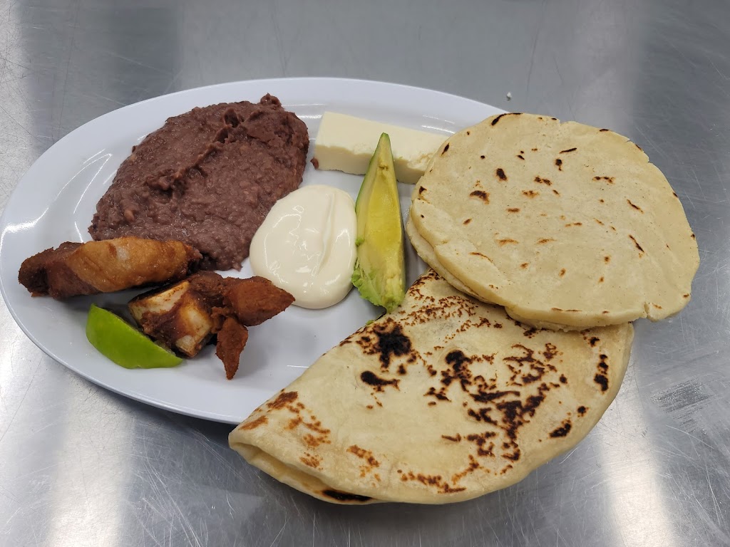 KIKIRIKI CHICKEN | restaurant | 1210 ONeal Ln, Baton Rouge, LA 70816, USA | 2254445669 OR +1 225-444-5669