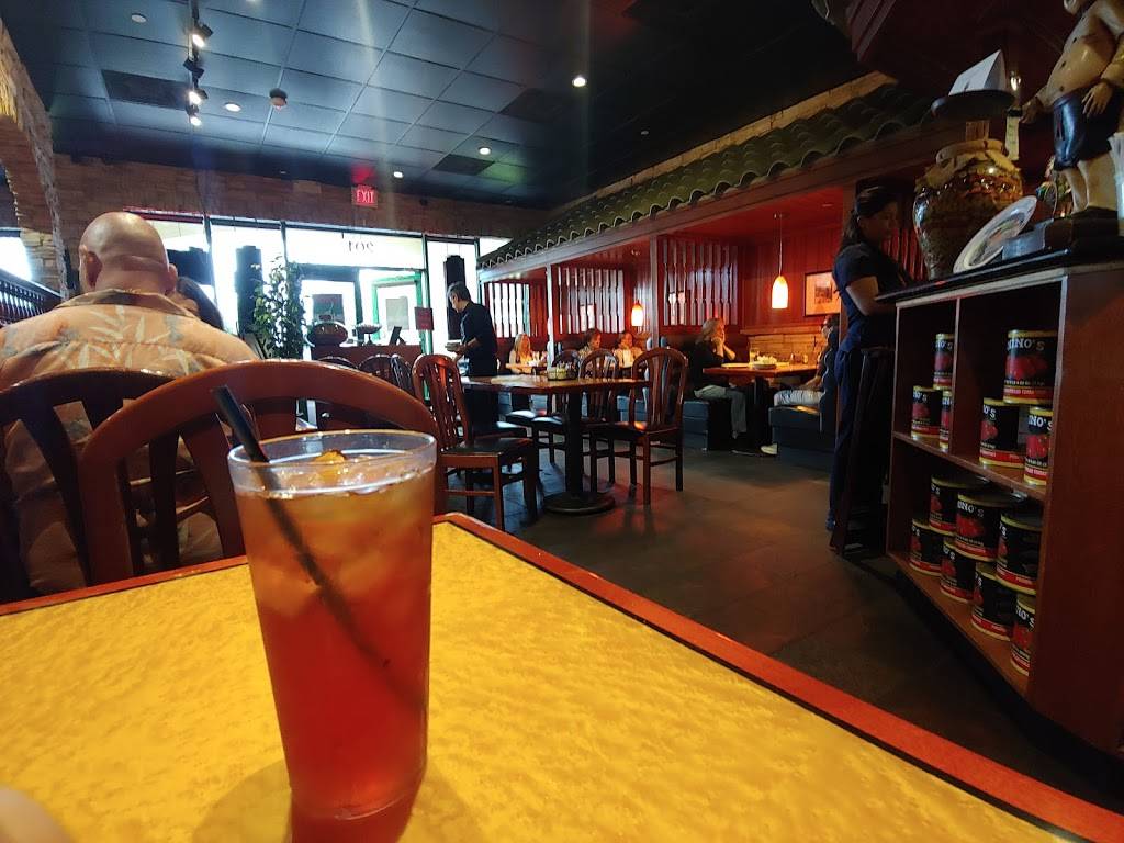 Ninos Of Delray | restaurant | 13900 Jog Rd A, Delray Beach, FL 33446, USA | 5614993988 OR +1 561-499-3988