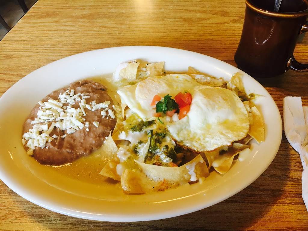 Dos Julios Mexican Restaurant | restaurant | 2031 McCauley Ave, San Antonio, TX 78224, USA | 2109242361 OR +1 210-924-2361