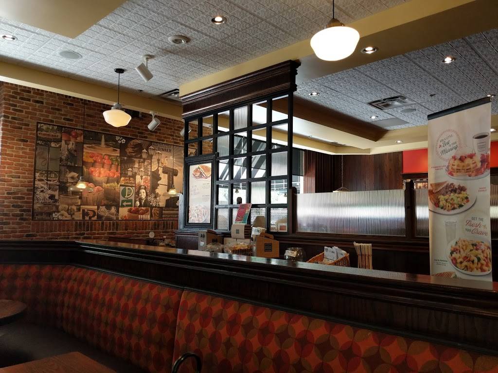 Corner Bakery Cafe | bakery | 8420 Preston Center Plaza, Dallas, TX 75225, USA | 2143687101 OR +1 214-368-7101