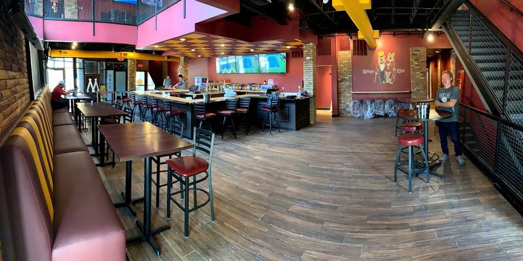 Kollege Klub Dinkytown | restaurant | 1301 4th St SE, Minneapolis, MN 55414, USA | 6128089820 OR +1 612-808-9820