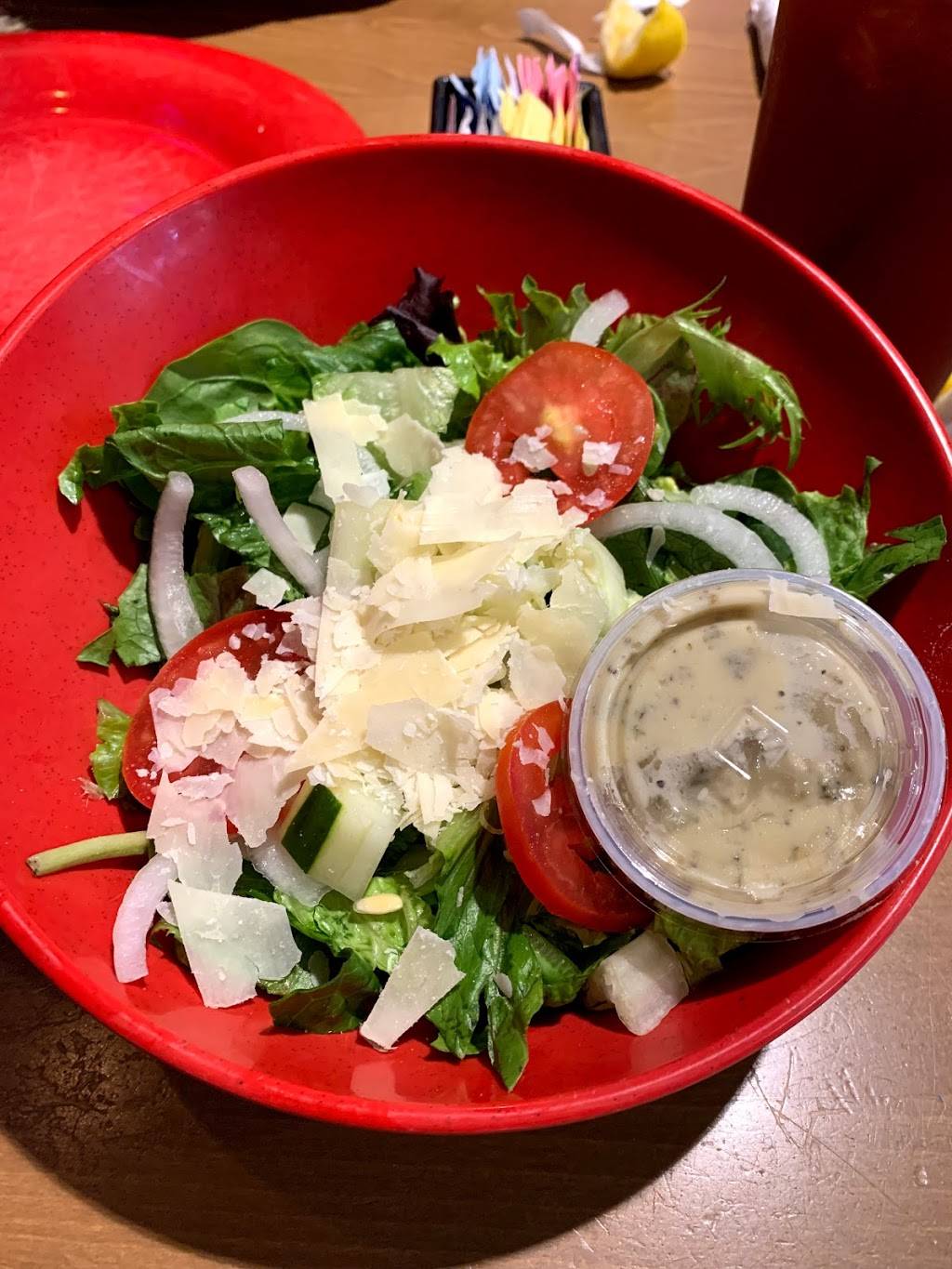 Mellow Mushroom | meal takeaway | 10725 International Dr, Orlando, FL 32821, USA | 4073519670 OR +1 407-351-9670