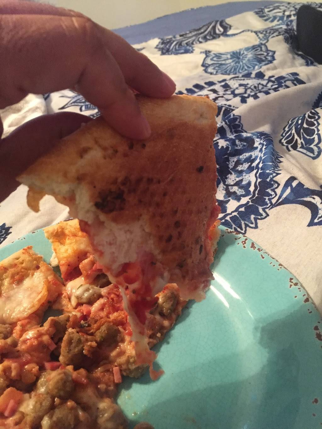 Westshore Pizza | restaurant | 11212 W Hillsborough Ave, Tampa, FL 33635, USA | 8138149049 OR +1 813-814-9049