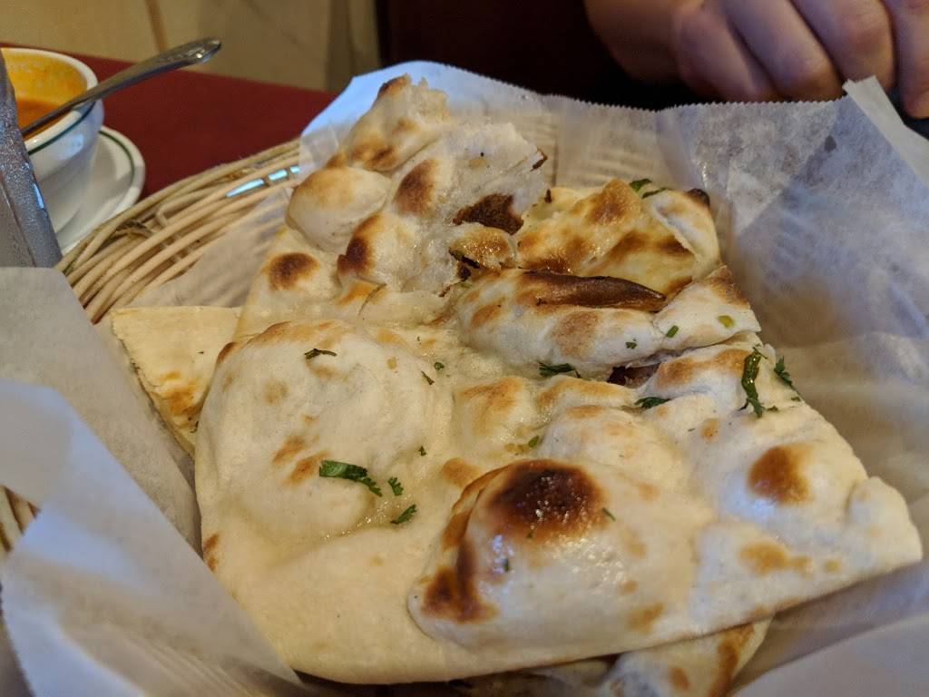 India Palace | restaurant | 1720 Poplar Ave, Memphis, TN 38104, USA | 9012781199 OR +1 901-278-1199