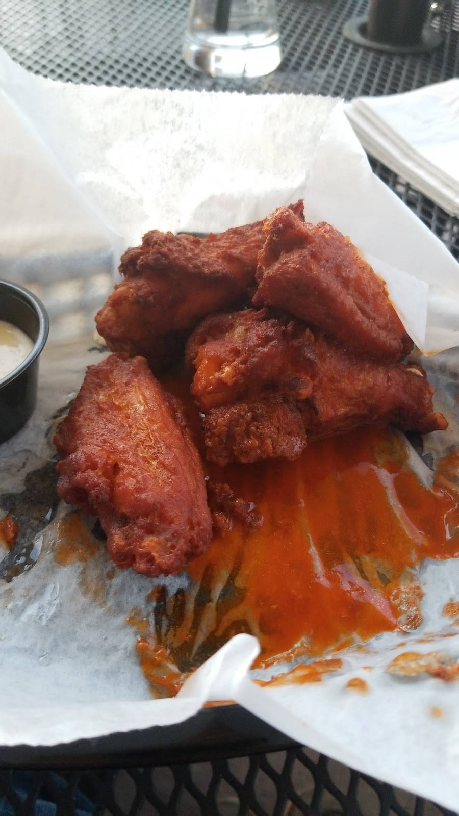 Tap Room | restaurant | 201 W Michigan Ave, Ypsilanti, MI 48197, USA | 7344825320 OR +1 734-482-5320