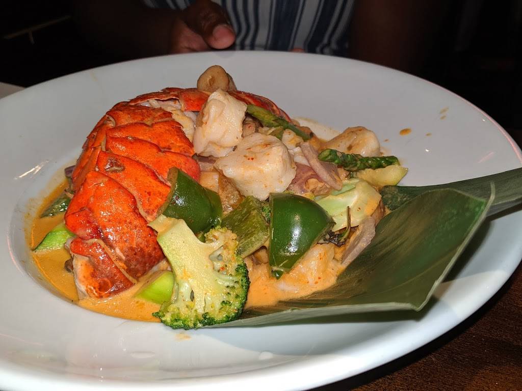 Zen Asian Fusion | restaurant | 2037 Sam Rittenberg Blvd, Charleston, SC 29407, USA | 8437666331 OR +1 843-766-6331