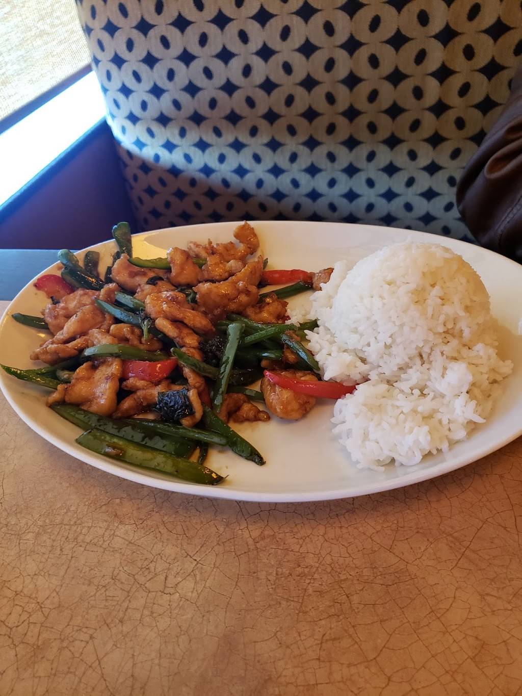 Fortune Wok & Sushi | restaurant | 14537 Metcalf Ave, Overland Park, KS 66223, USA | 9136818863 OR +1 913-681-8863