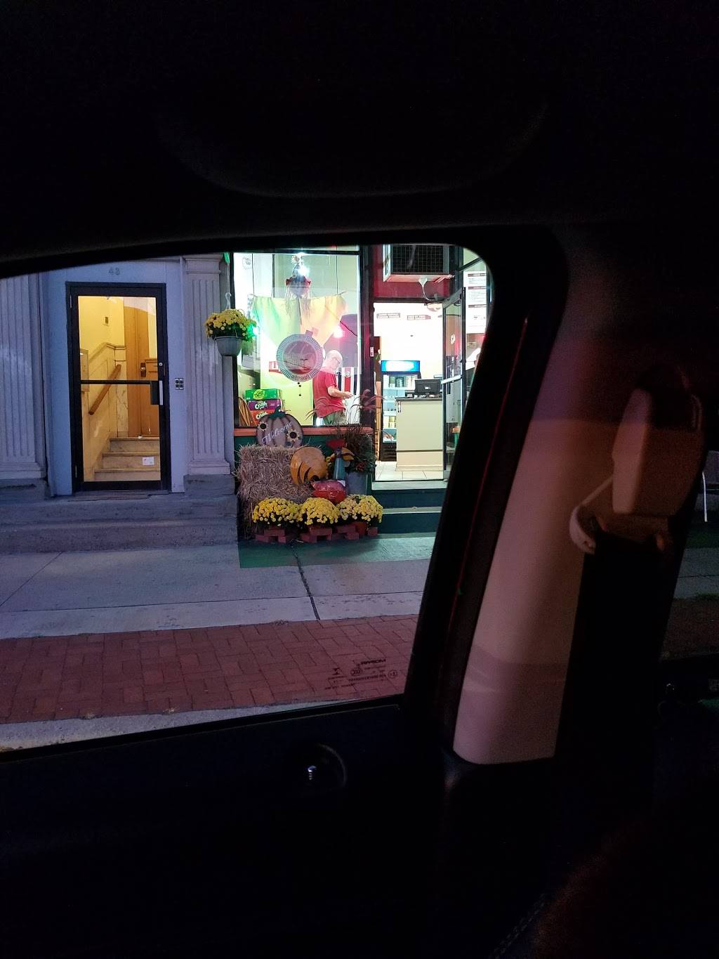 Bay Street Urban Chicken | restaurant | 43 Glenridge Ave, Montclair, NJ 07042, USA | 9737461505 OR +1 973-746-1505