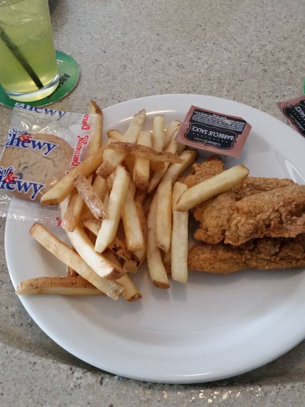 Murphys Village Pub | restaurant | 4054 Shawano Ave, Green Bay, WI 54313, USA | 9208579014 OR +1 920-857-9014