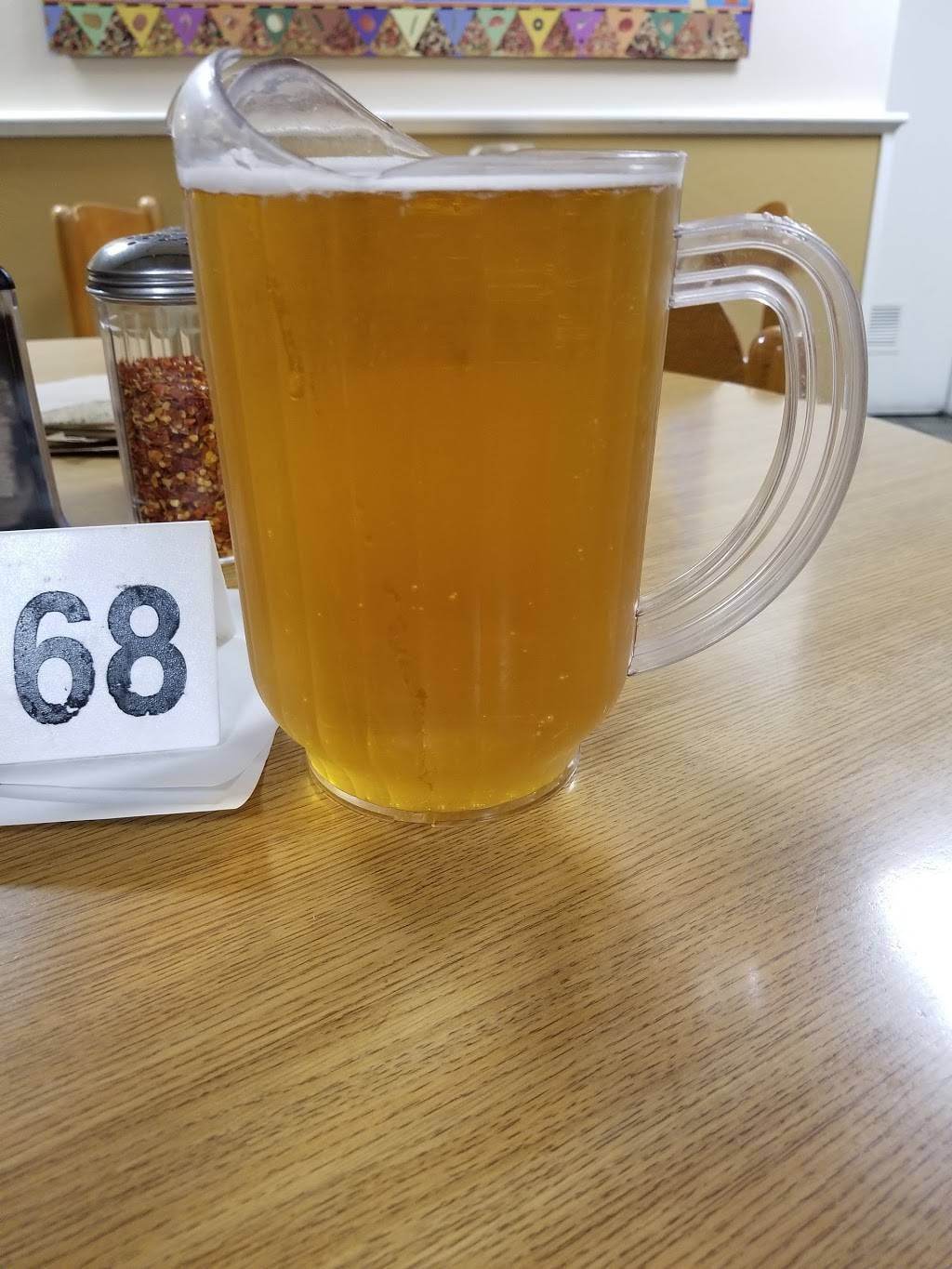 Round Table Pizza | meal delivery | 2351 McKee Rd, San Jose, CA 95116, USA | 4082593940 OR +1 408-259-3940