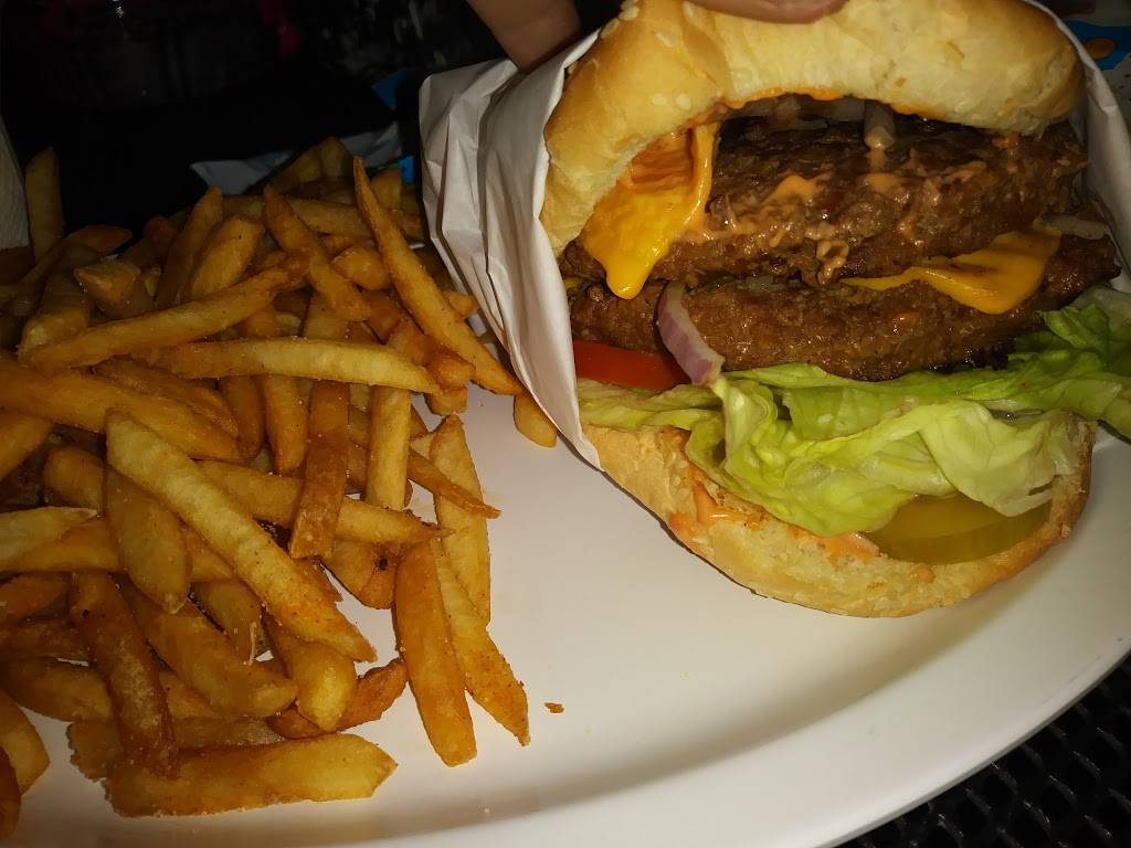 Raffaellos Pizza | restaurant | 720 Yarmouth Rd, Palos Verdes Estates, CA 90274, USA | 3105416545 OR +1 310-541-6545