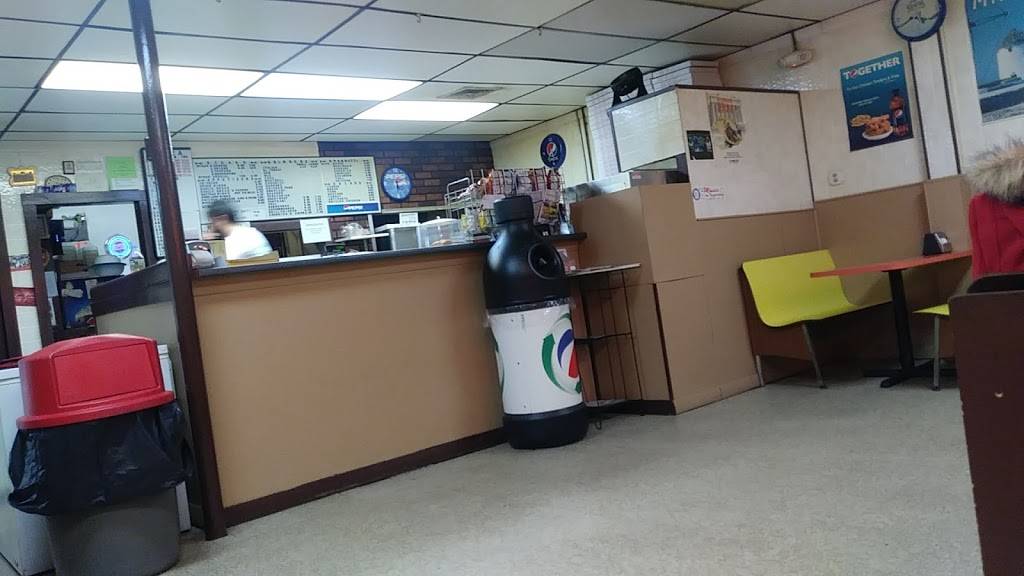 Somerset Famous Pizza | restaurant | 1224 Wilbur Ave, Somerset, MA 02725, USA | 5086790097 OR +1 508-679-0097