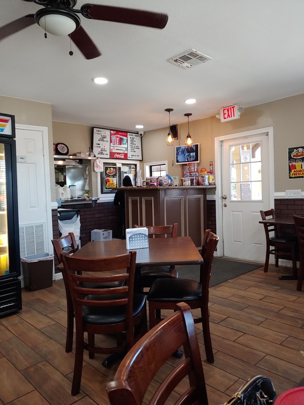 Taqueria La Vaquita 4 | restaurant | 833 W Elizabeth St, Brownsville, TX 78520, USA | 9566210608 OR +1 956-621-0608