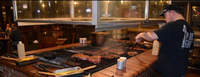 Iowa Beef Steakhouse | restaurant | 1201 E Euclid Ave, Des Moines, IA 50316, USA | 5152621138 OR +1 515-262-1138