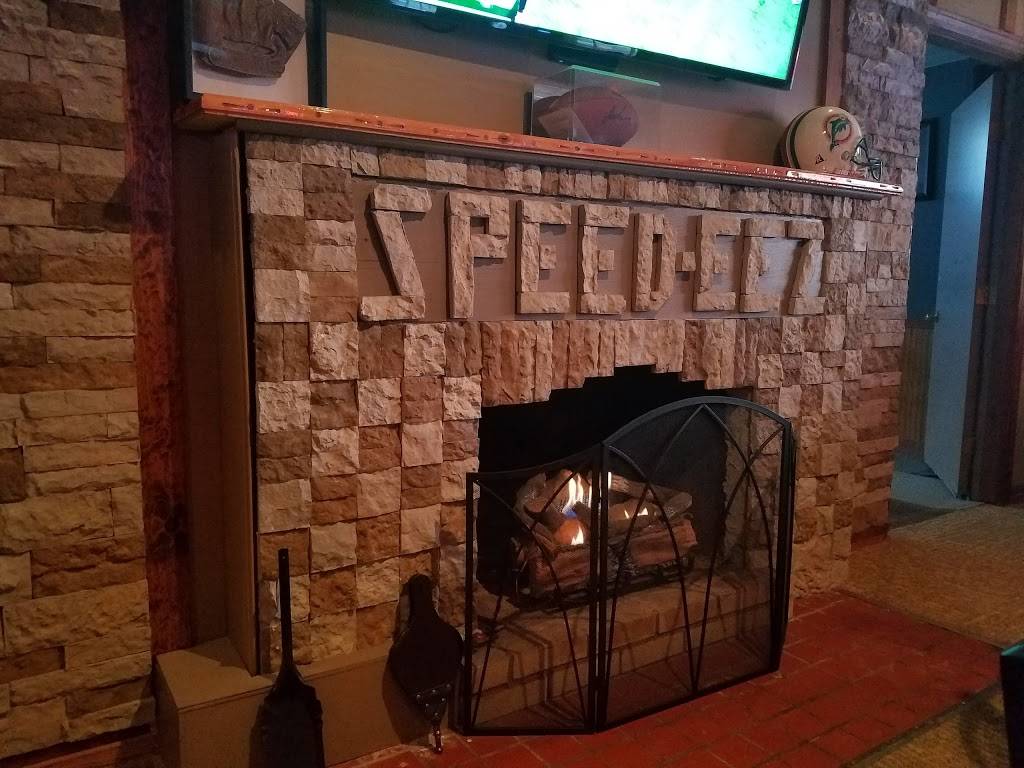 Speed-Eez | restaurant | 13300 Roosevelt Hwy, Corry, PA 16407, USA | 8146647455 OR +1 814-664-7455