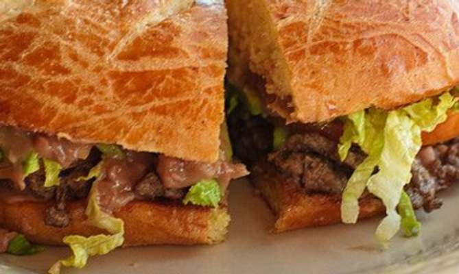 Ta Canijo | restaurant | 2951 Centerpoint Way, Elwood, IL 60421, USA | 7792306848 OR +1 779-230-6848