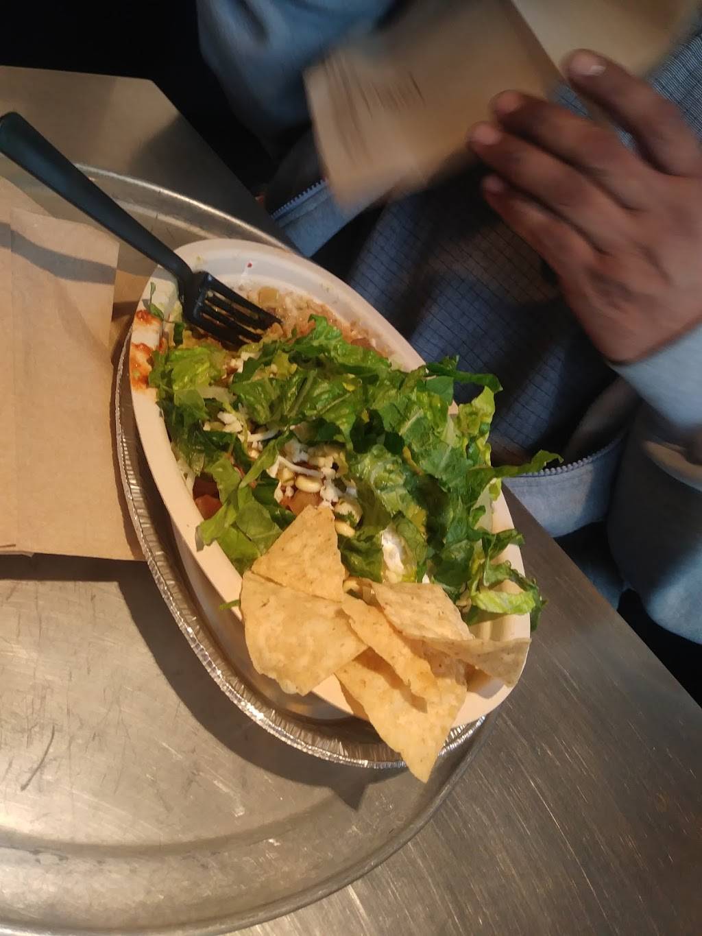 Chipotle Mexican Grill | restaurant | 5047 Eagle Rock Blvd, Los Angeles, CA 90041, USA | 3232065414 OR +1 323-206-5414