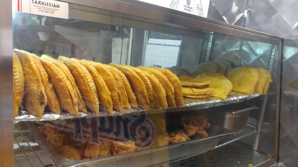 Jamaica Kitchen | restaurant | 24 N Broadway, Yonkers, NY 10701, USA | 9144763293 OR +1 914-476-3293