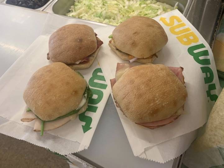 Subway | restaurant | 7245 N Military Trl, Riviera Beach, FL 33410, USA | 5612357106 OR +1 561-235-7106