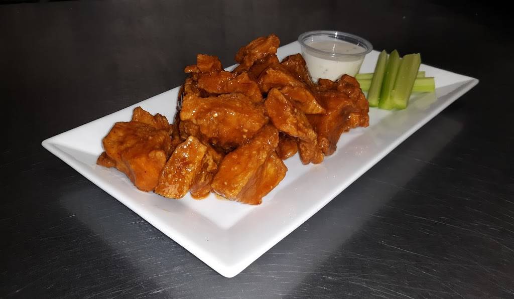 OverTime Bar & Grill | restaurant | 105 Kirkwood Square, Wilmington, DE 19808, USA | 3025437776 OR +1 302-543-7776