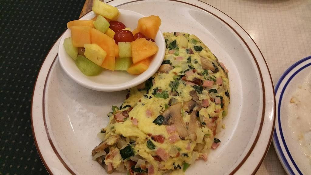 First Street Family Restaurant | restaurant | 2025 First St, Simi Valley, CA 93065, USA | 8055810447 OR +1 805-581-0447