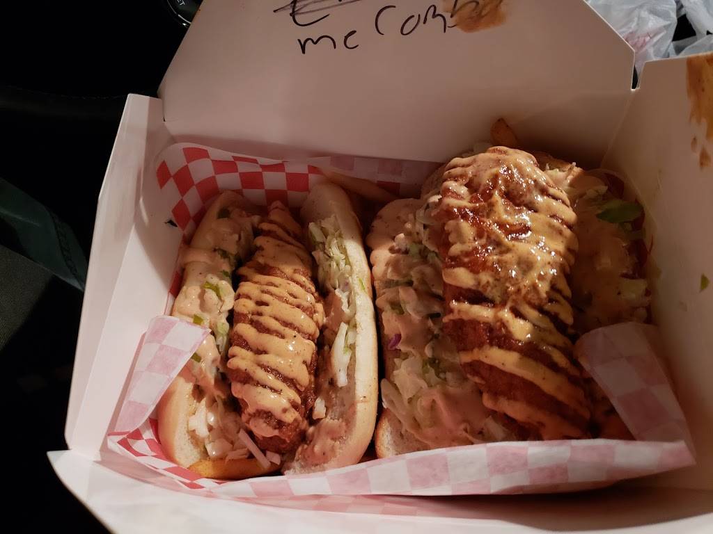 Bangin Buns | restaurant | 12714 Sherman Way, North Hollywood, CA 91605, USA | 9108982488 OR +1 910-898-2488