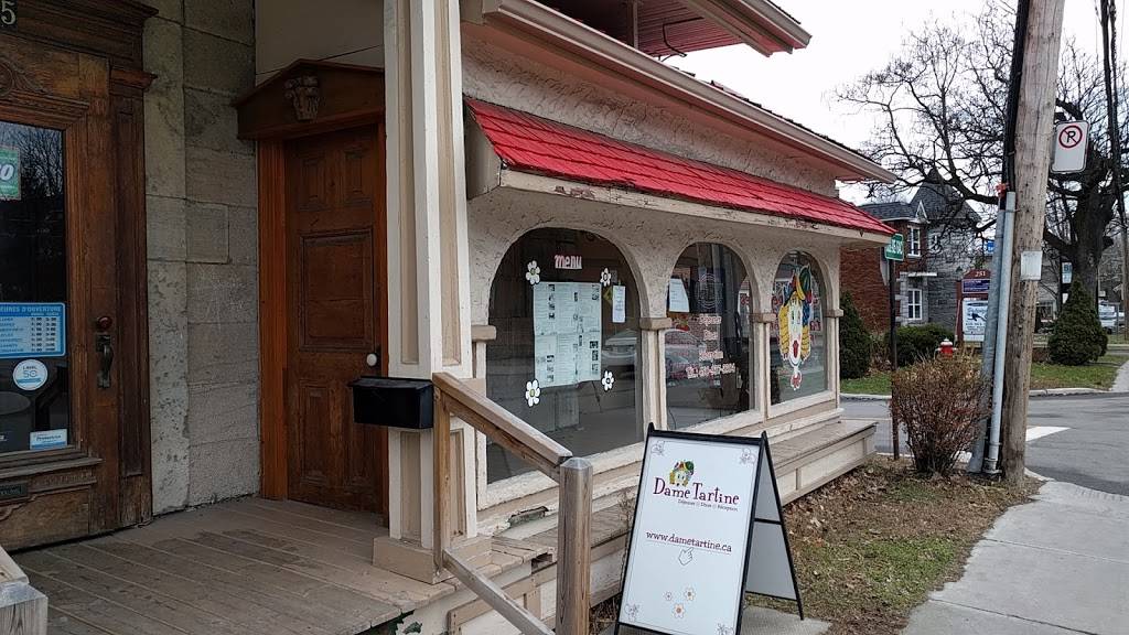 Dame Tartine | restaurant | 255 Boulevard Sainte-Rose, Laval, QC H7L 1M1, Canada | 4509373304 OR +1 450-937-3304