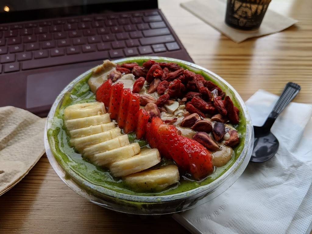 Strippd Juice | restaurant | 263 N 3rd St, Philadelphia, PA 19106, USA | 2675507877 OR +1 267-550-7877