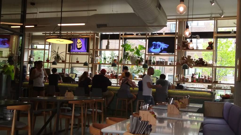 Hoof Hearted Brewery and Kitchen | restaurant | 850 N 4th St, Columbus, OH 43215, USA | 6144014033 OR +1 614-401-4033