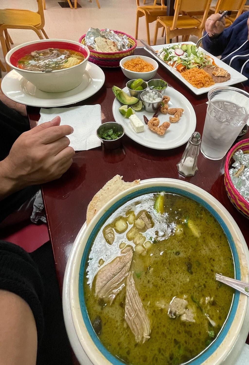 Guisados Home Style Mexican Cooking | restaurant | 2654 W 4700 S, Salt Lake City, UT 84129, USA | 3852373960 OR +1 385-237-3960