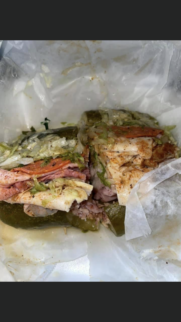 Whats The Dill | restaurant | 4088 W McNichols Rd, Detroit, MI 48221, USA | 3137570967 OR +1 313-757-0967