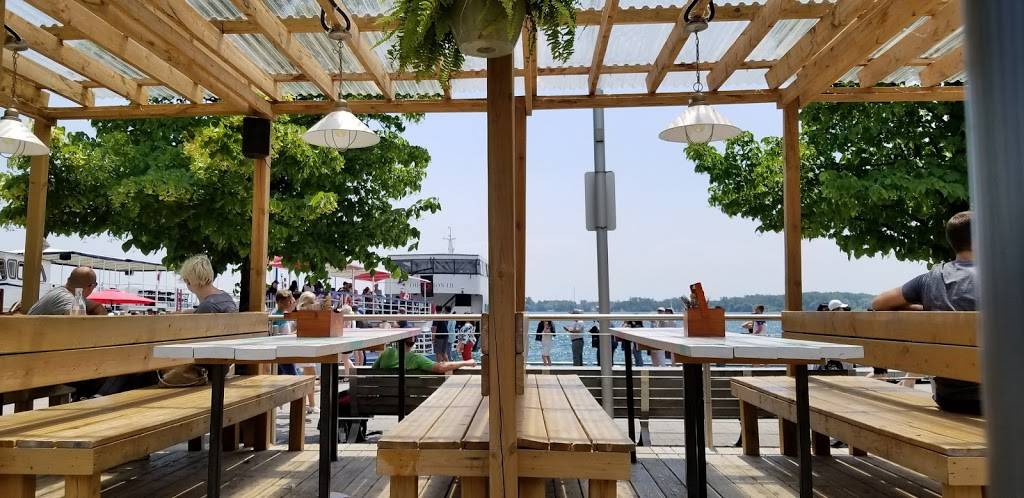 The Slip | restaurant | 235 Queens Quay W, Toronto, ON M5J 2G6, Canada | 8447269227 OR +1 844-726-9227