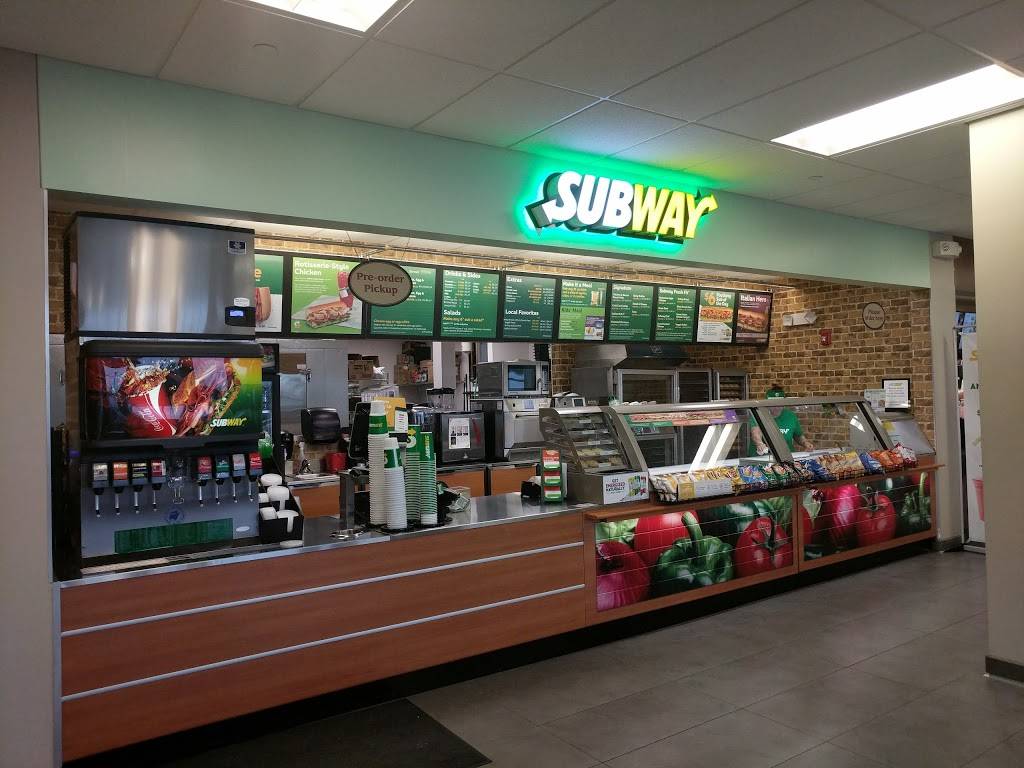 Subway | restaurant | I-95, Fairfield, CT 06824, USA | 2032923273 OR +1 203-292-3273