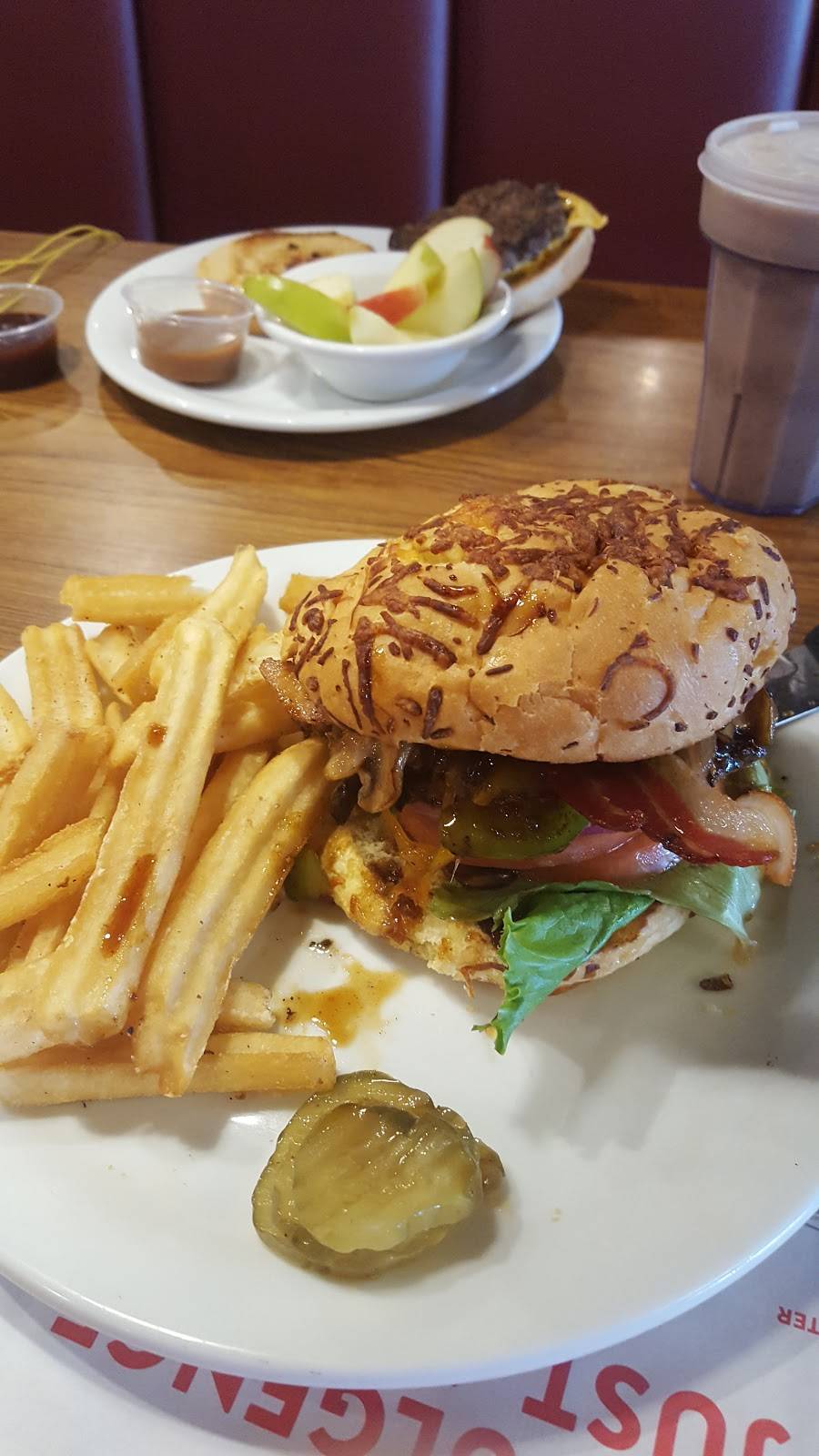 Dennys | restaurant | 9550 W IH 10, San Antonio, TX 78230, USA | 2105930343 OR +1 210-593-0343