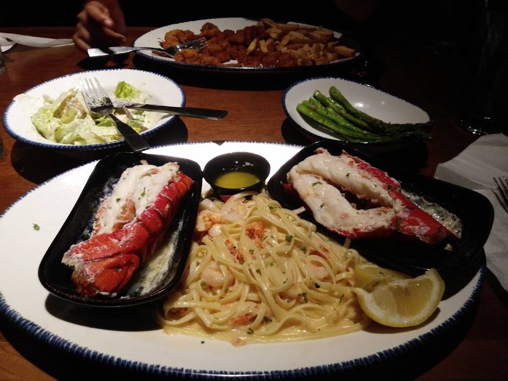 Red Lobster | restaurant | 2301 NE 8th St, Homestead, FL 33033, USA | 7862439650 OR +1 786-243-9650