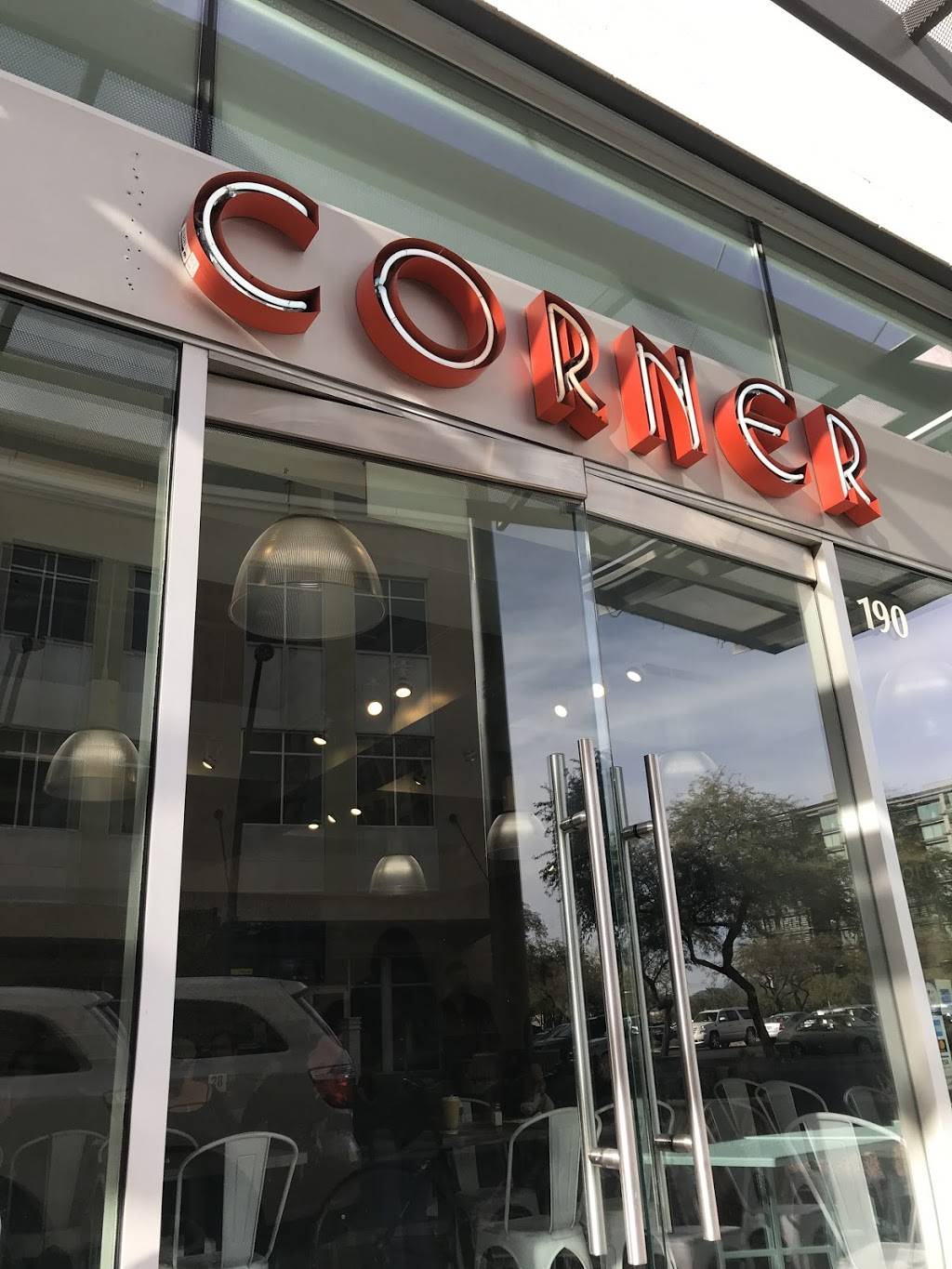 Corner Cafe | restaurant | 15215 N Kierland Blvd Suite 190, Scottsdale, AZ 85254, USA | 4809980202 OR +1 480-998-0202