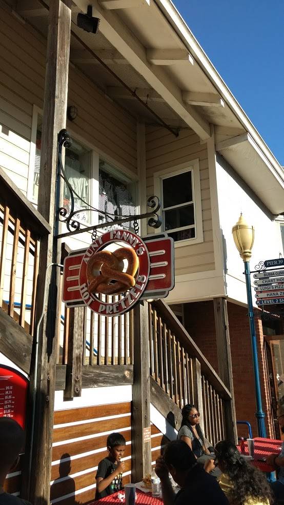 Aunt Fannys Hot Pretzels | restaurant | 39 Pier 39, San Francisco, CA 94133, USA | 4159860706 OR +1 415-986-0706