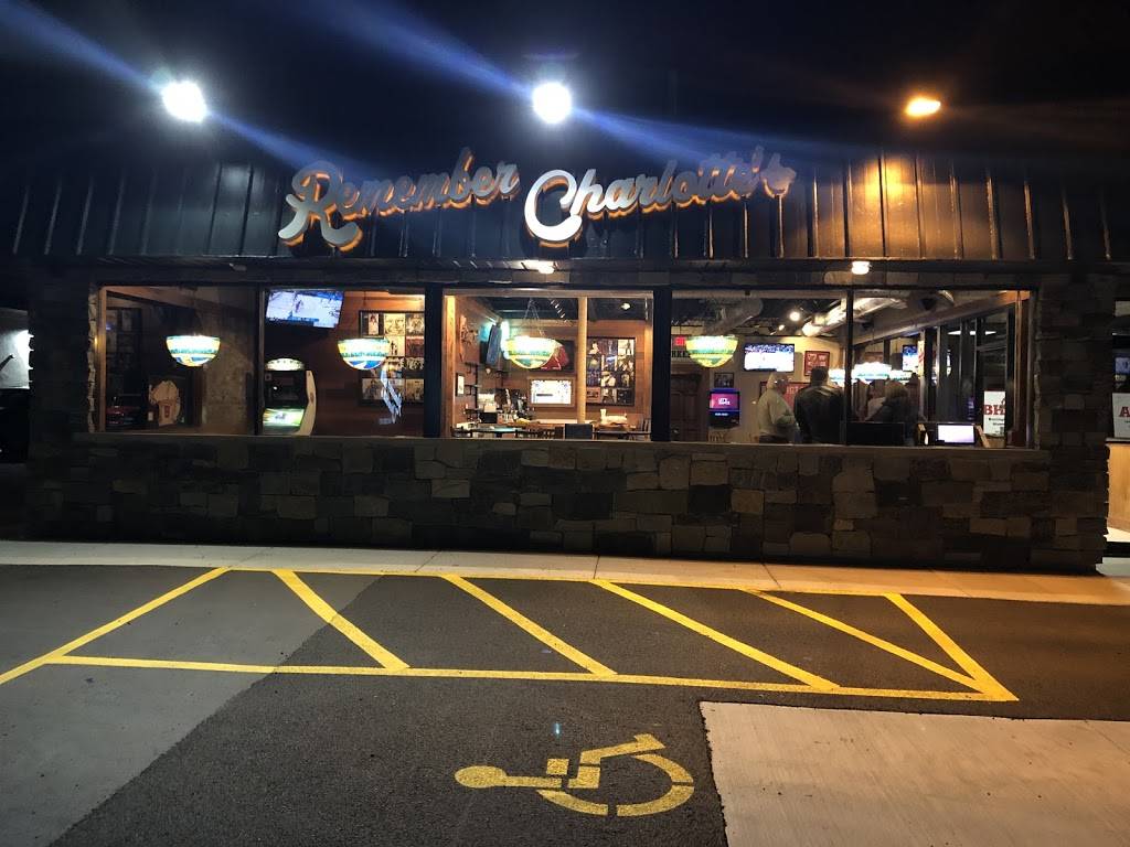 Remember Charlottes pizzeria | restaurant | 301 W Northwest Hwy, Barrington, IL 60010, USA | 8473874256 OR +1 847-387-4256