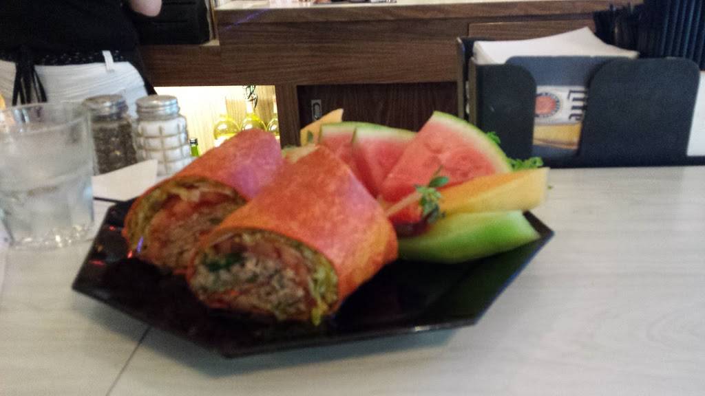 Kristys | restaurant | 434 E 200th St, Euclid, OH 44119, USA | 2164864826 OR +1 216-486-4826