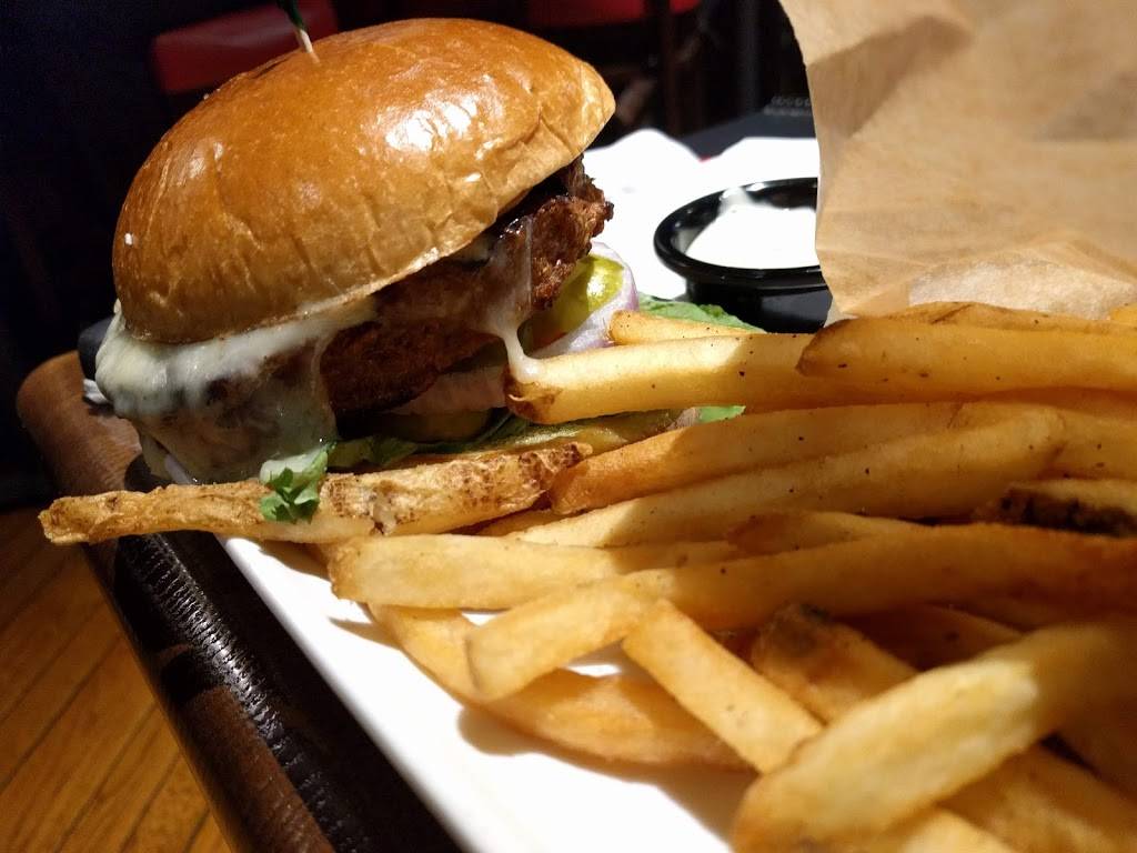 TGI Fridays | restaurant | 390 E Hospitality Ln, San Bernardino, CA 92408, USA | 9098889934 OR +1 909-888-9934