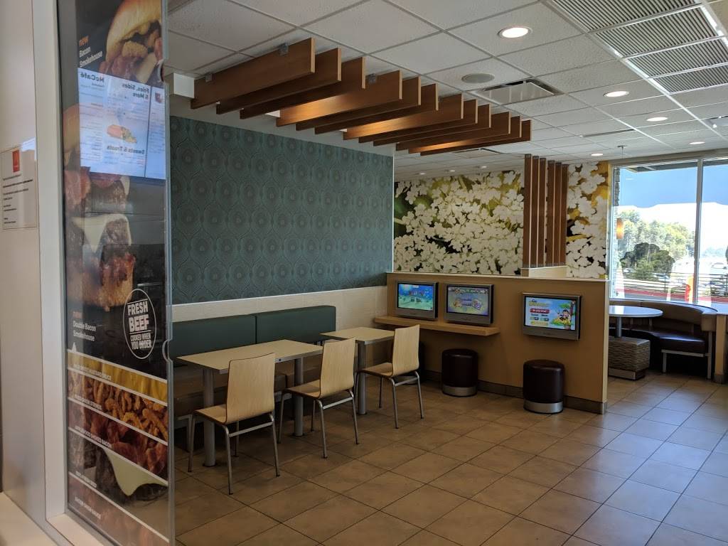 McDonalds | cafe | 1271 Encinitas Blvd, Encinitas, CA 92024, USA | 7607531503 OR +1 760-753-1503