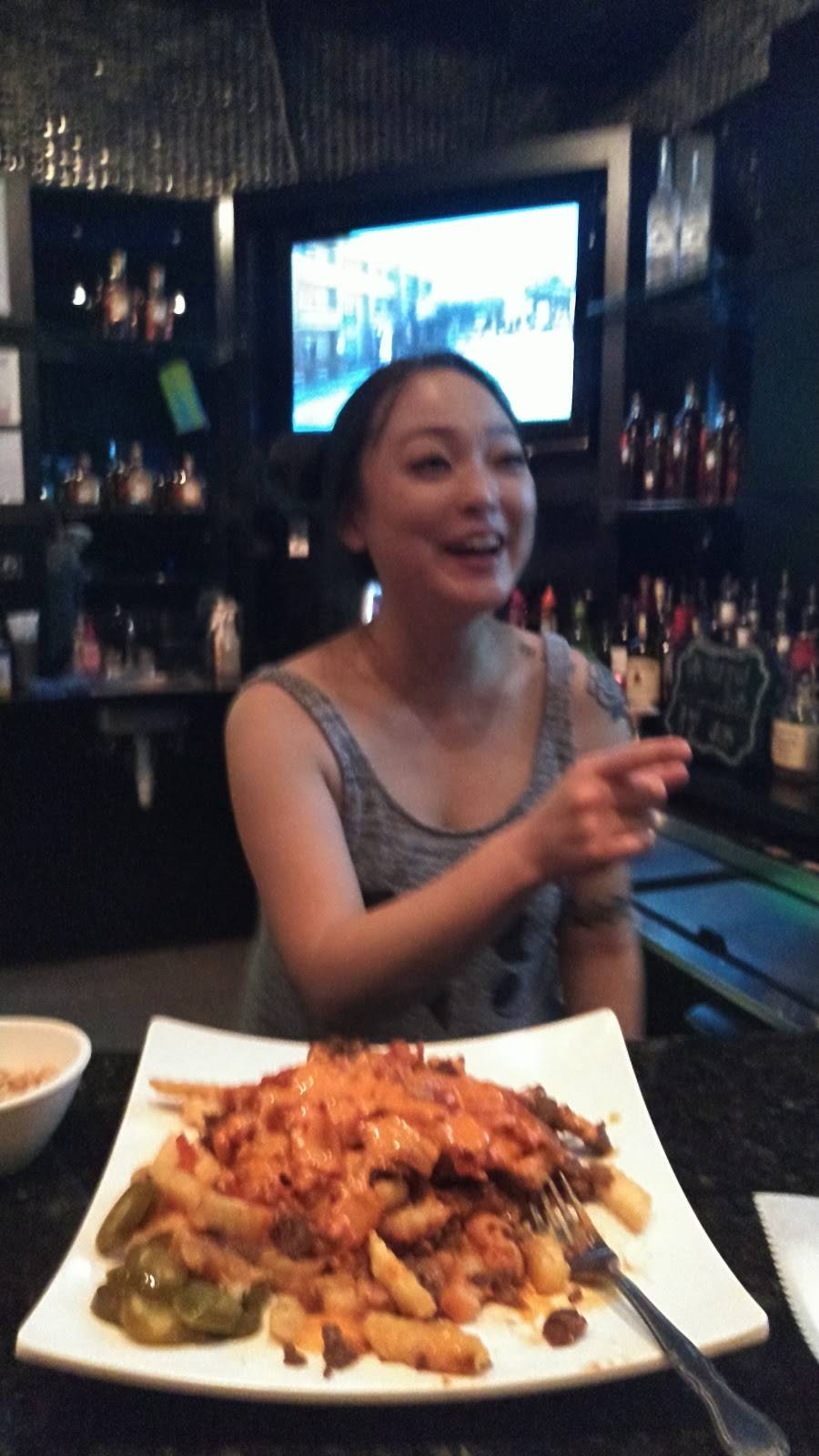 Nollowa Bar & Grill | restaurant | 2560 Royal Ln #102, Dallas, TX 75229, USA | 9722415555 OR +1 972-241-5555