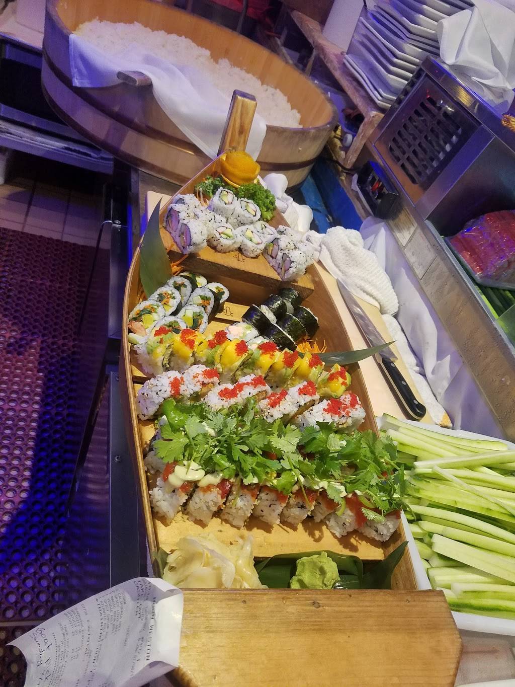 Moon Thai & Japanese | restaurant | 2818 Weston Rd, Weston, FL 33326, USA | 9543847275 OR +1 954-384-7275