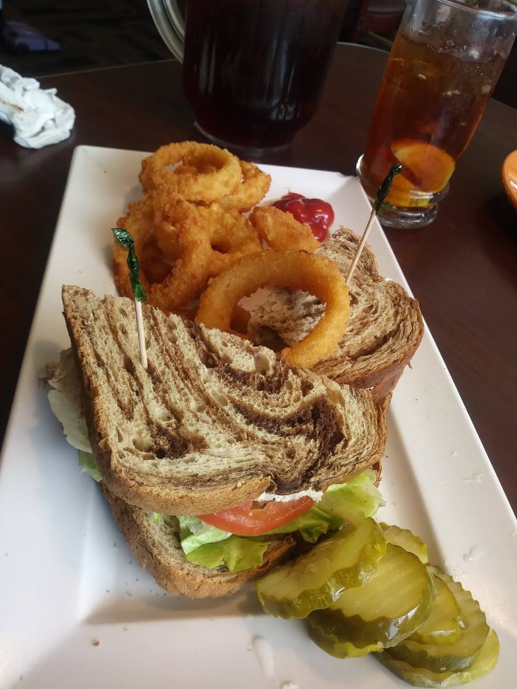 Village Inn | bakery | 7011 W Hillsborough Ave, Tampa, FL 33634, USA | 8138845292 OR +1 813-884-5292